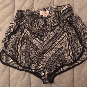Patterned shorts